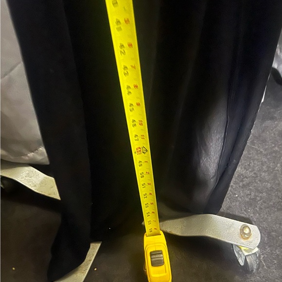 Black velvet formal long dress mermaid silhouette - Picture 6 of 6